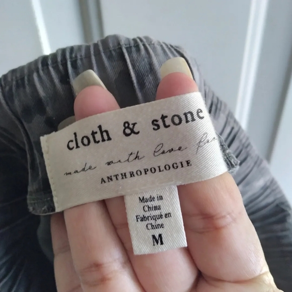 Cloth & Stone Gray Leopard Pull-On Drawstring joggers, size Medium - Picture 5 of 8